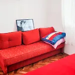 Apartament In With Wifi *