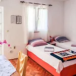 Apartament In With Wifi *